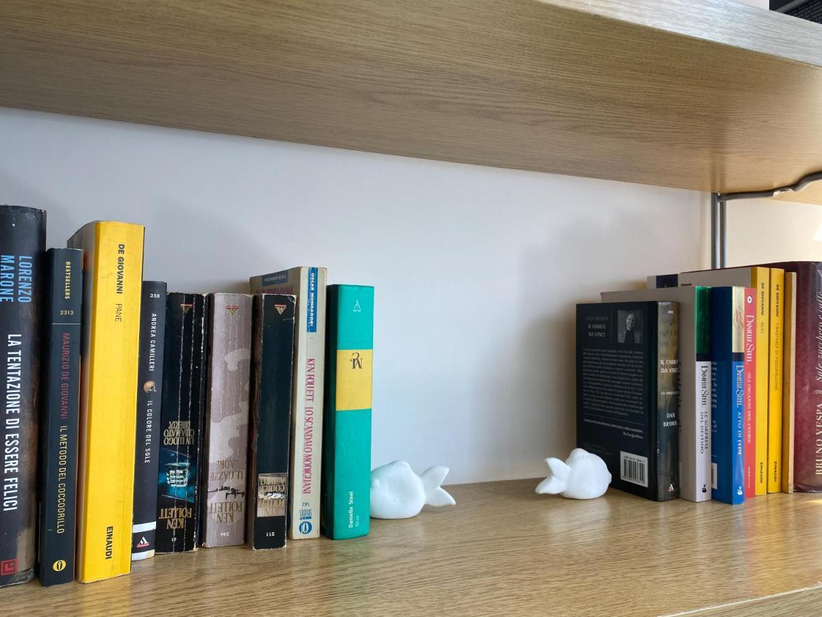 Le Casette Di Piazza Borsa Napels Buitenkant foto